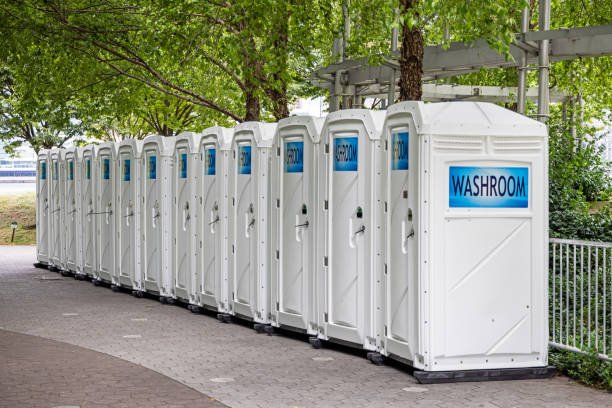 Best Luxury portable toilet rental  in Palm Springs, CA