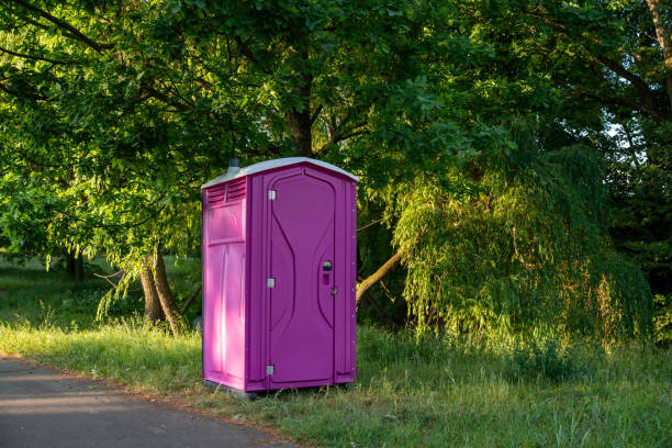 Best Luxury portable toilet rental  in Palm Springs, CA